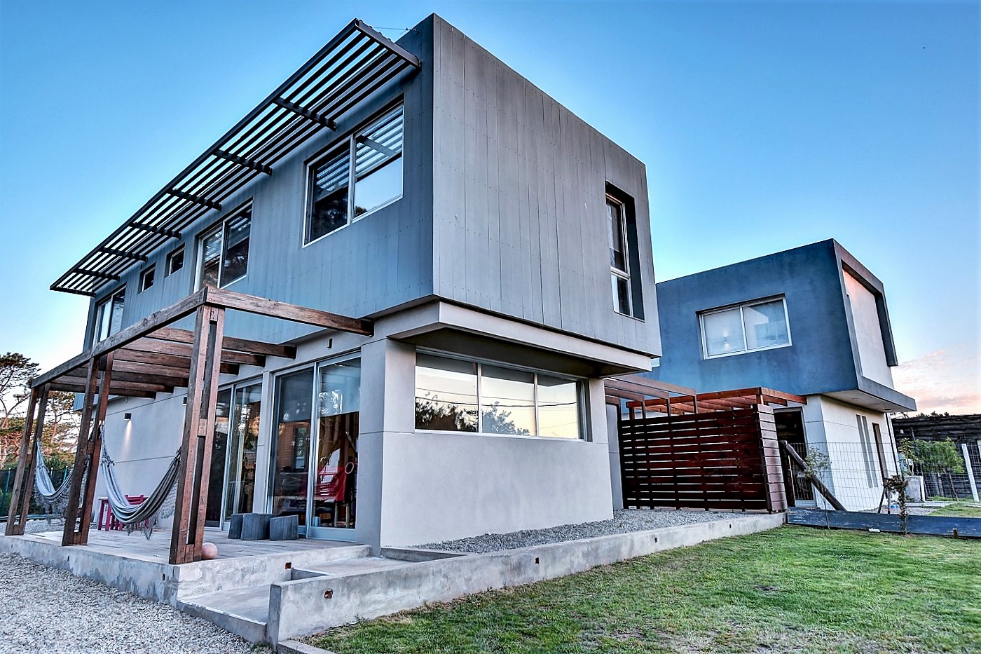 Fachada de edificio moderno